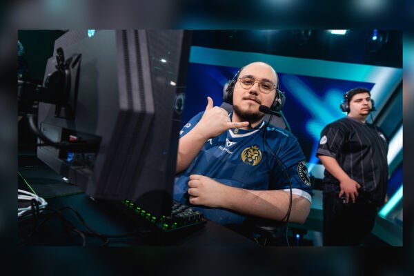 Imagen de Myrwn en el estudio de la LEC antes de un partido de MAD Lions KOI