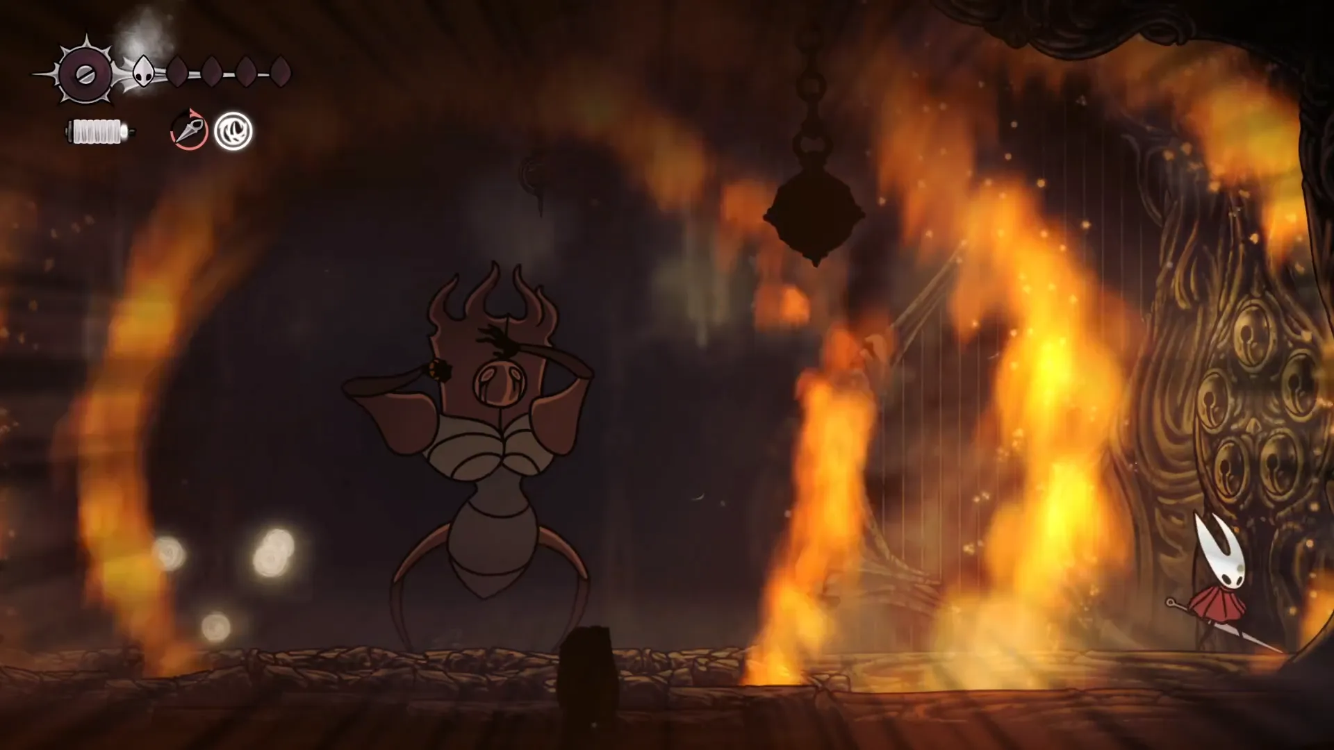 Última Jueza usando su ataque de fuego