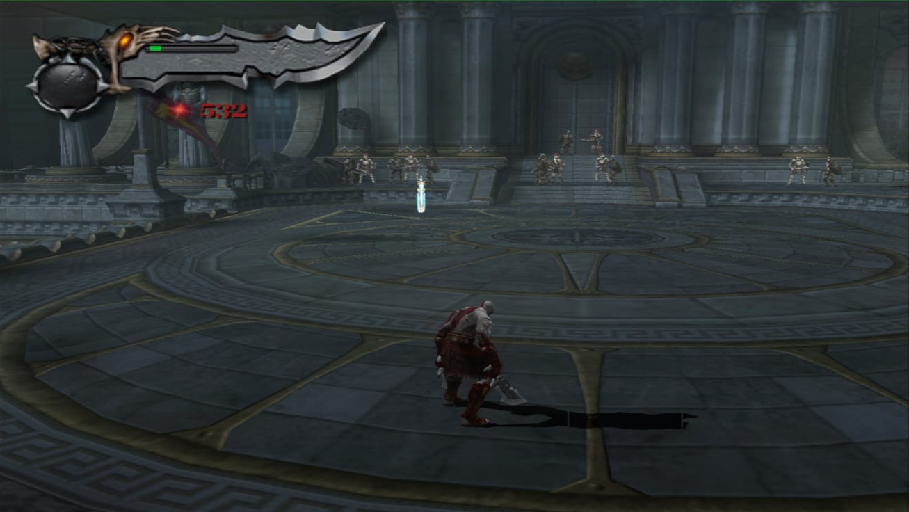 Kratos herido frente a sus enemigos